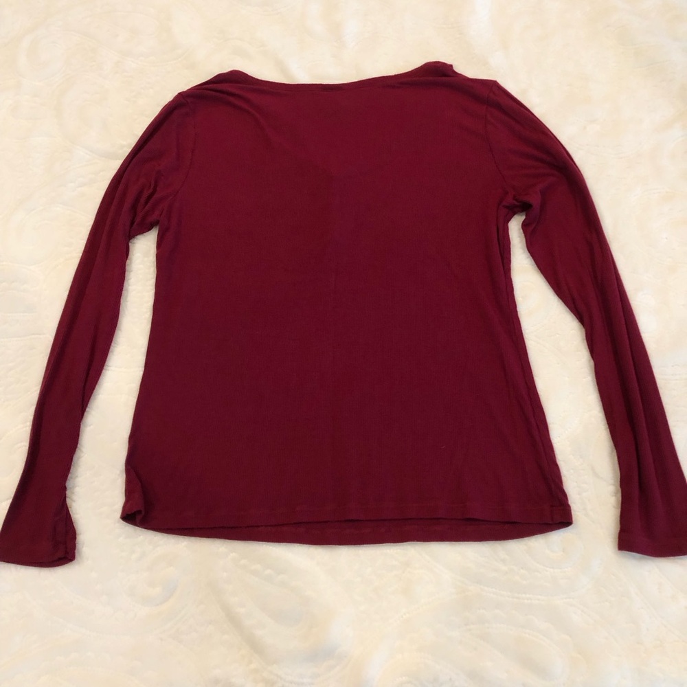 Stars Above Maroon Long Sleeve Top size L - Picture 2 of 3